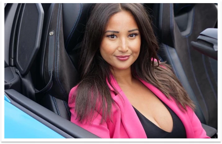 nadia-img